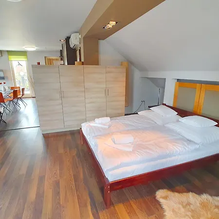 Nr 25 Astor Keszthely